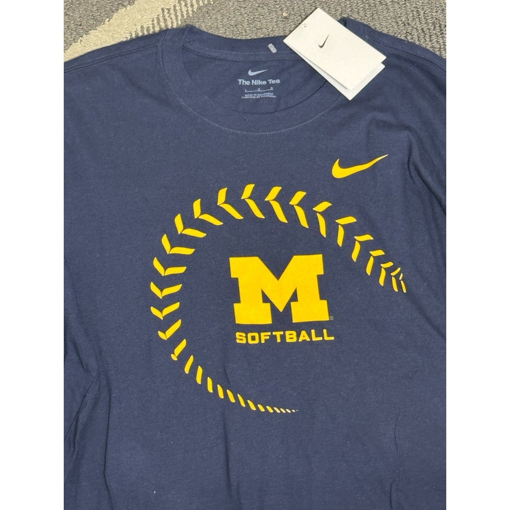 New With Tags Nike‎ Michigan Wolverines Navy Blue Mens L Shirt Softball NCAA - Picture 2 of 5